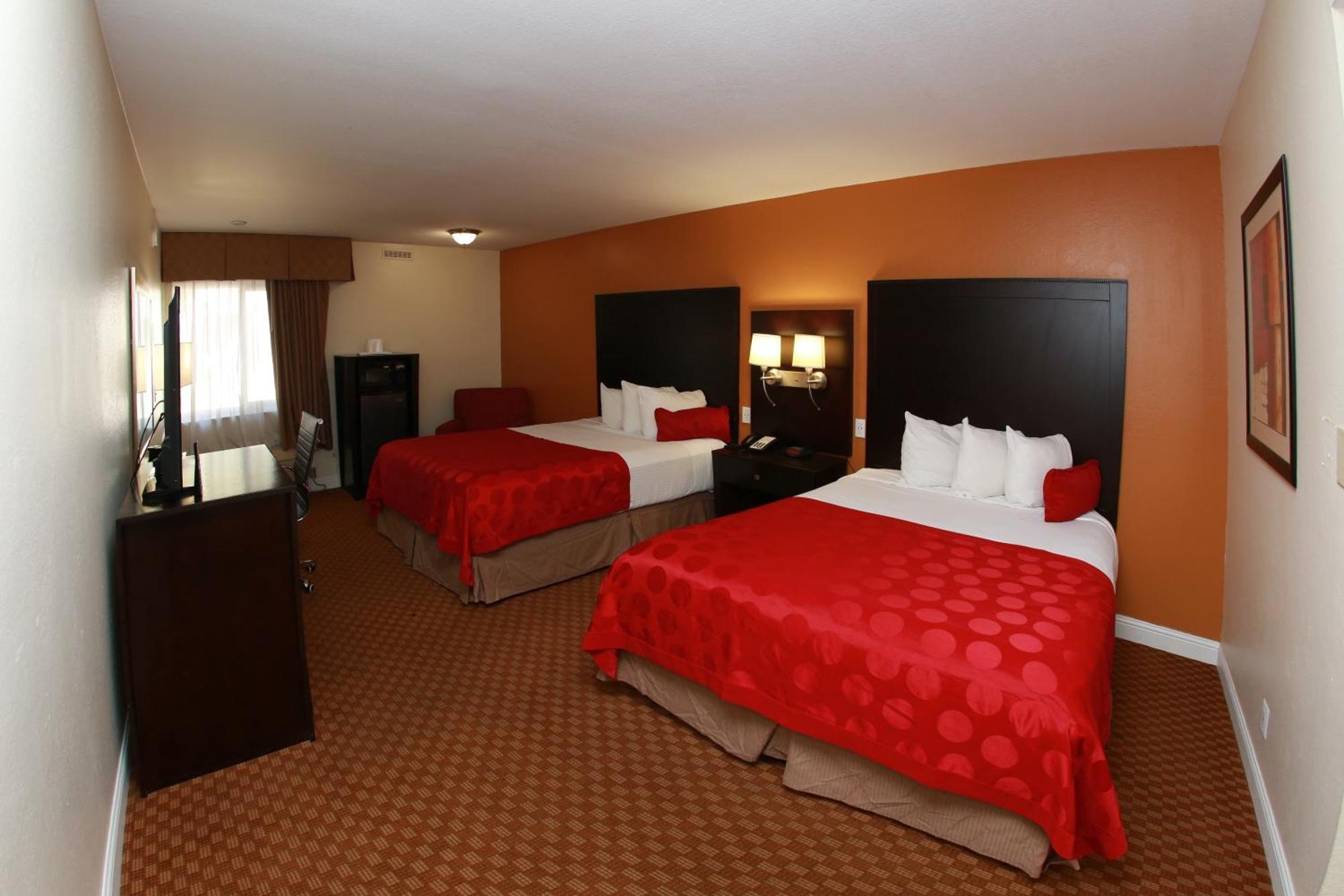 Ramada By Wyndham Fresno North Hotel Ngoại thất bức ảnh
